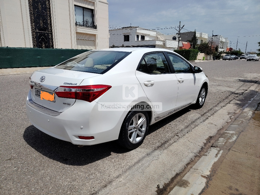 Toyota Corolla 2015