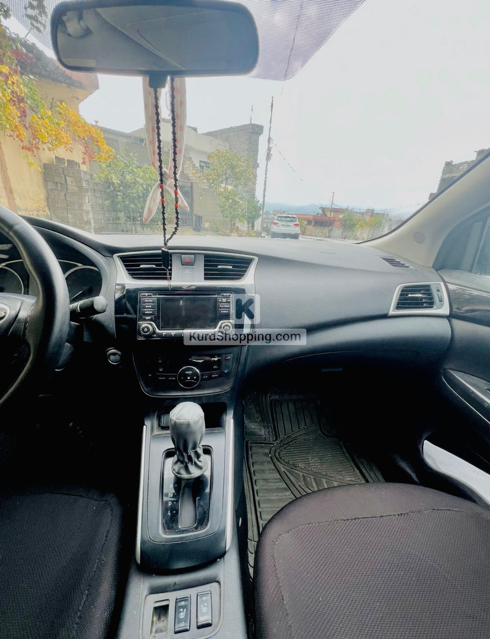 Nissan Sentra 2018