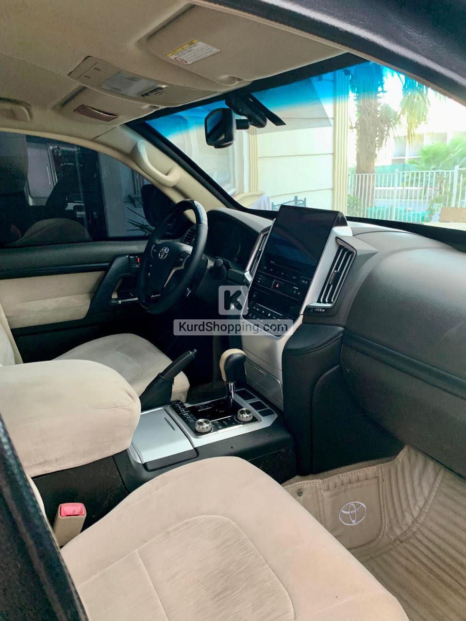 Toyota Landcruiser 2011