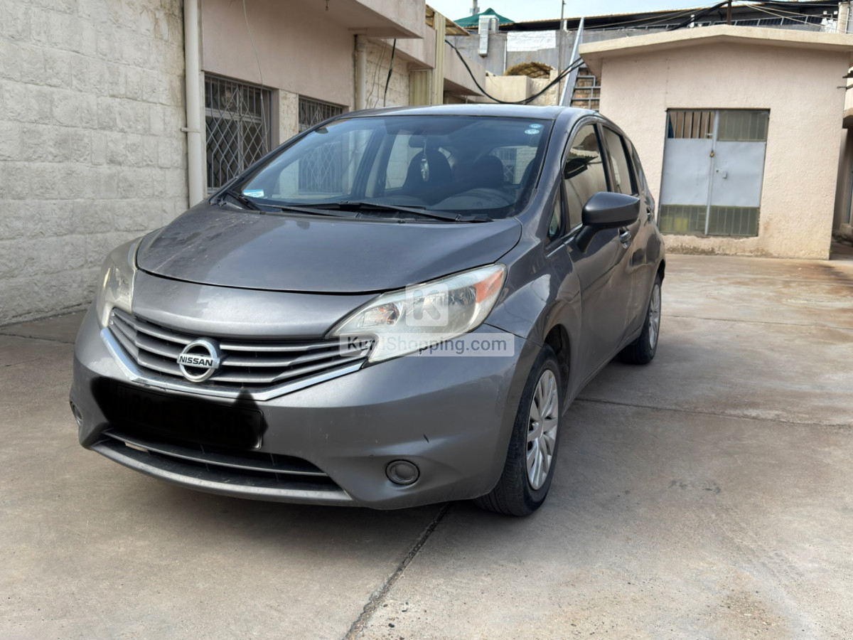Nissan Versa 2016