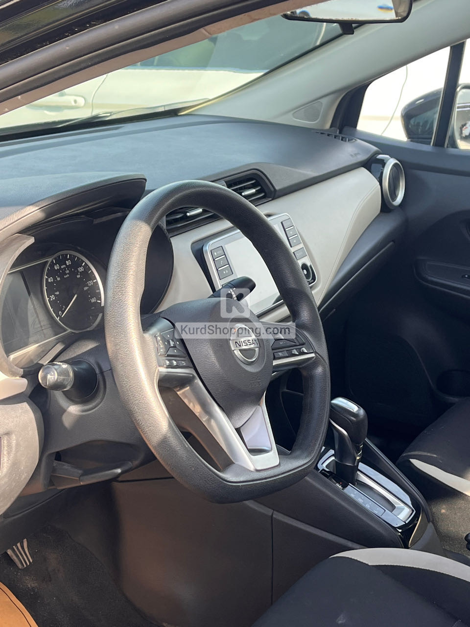 Nissan Versa 2021