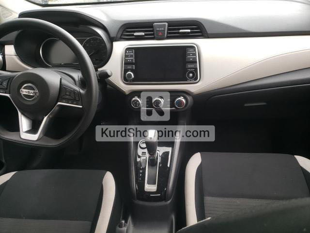 Nissan Versa 2021