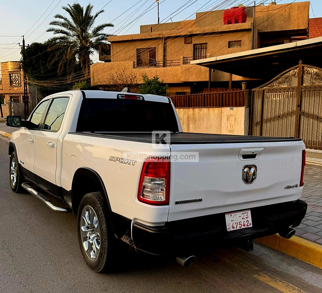 DODGE RAM HEMI BIG HORN 1500 V8 5.7L Full 4✖️4