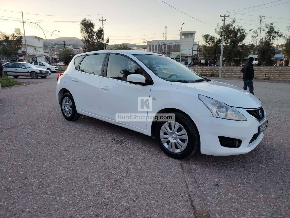 Nissan Tiida 2016