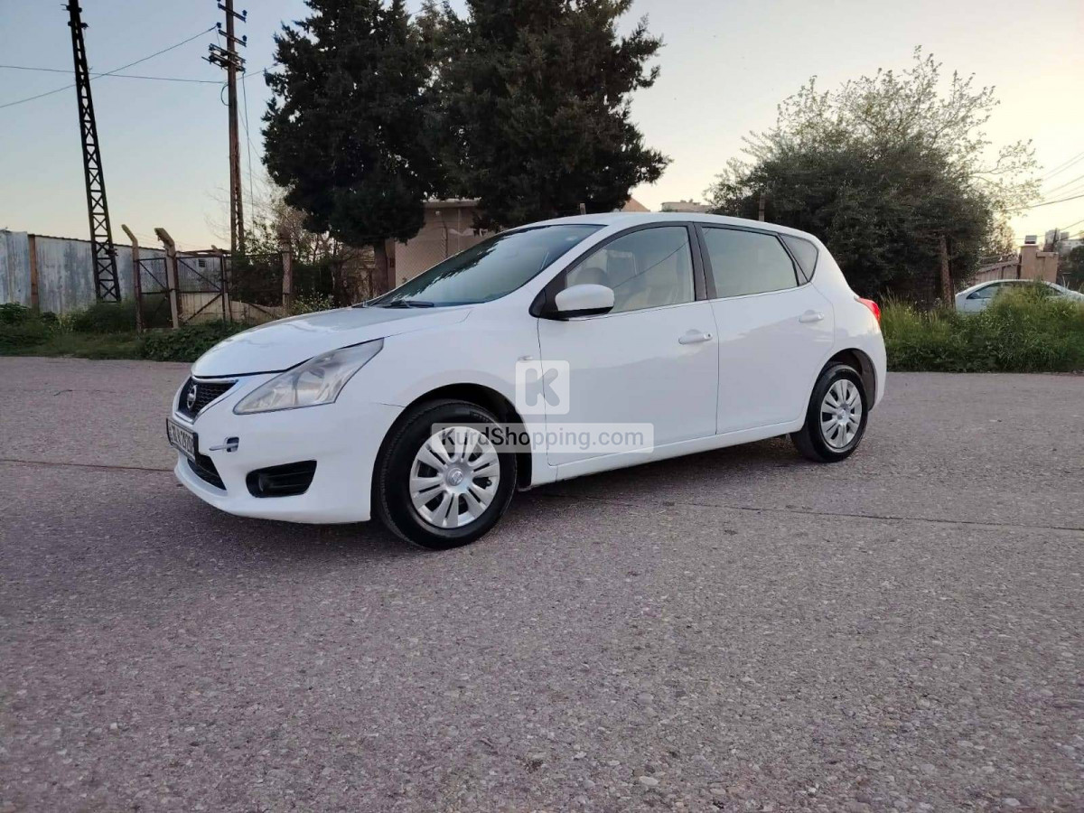 Nissan Tiida 2016