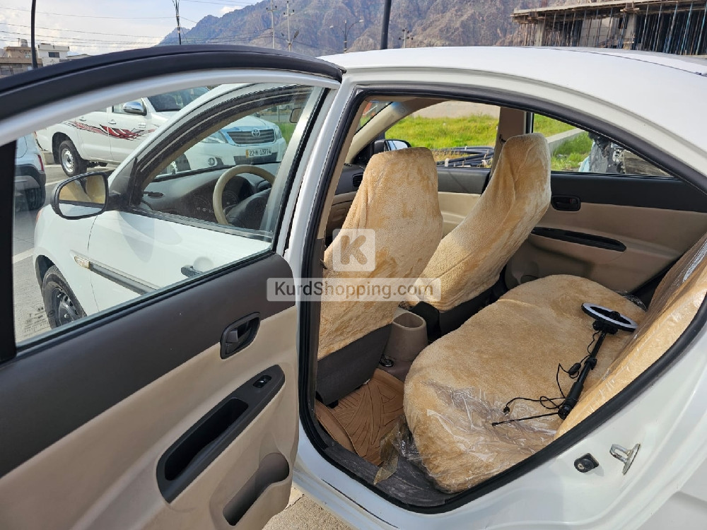 Hyundai Accent 2010