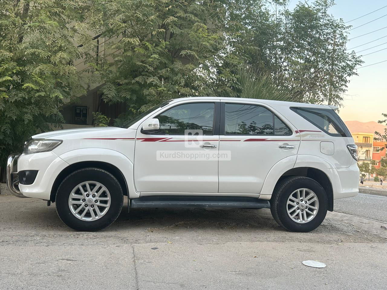 Toyota Fortuner 2012