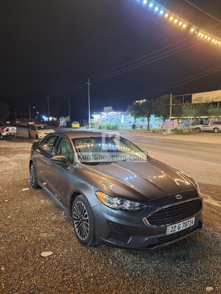 Ford Fusion 2020