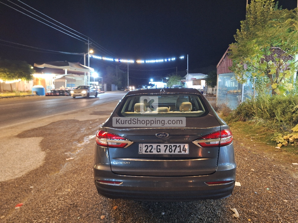 Ford Fusion 2020