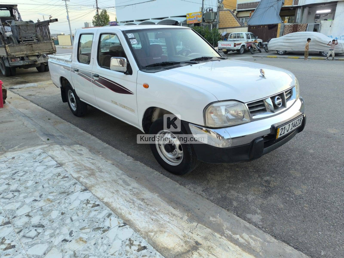 نیسان دەبڵ مۆدێل 2009