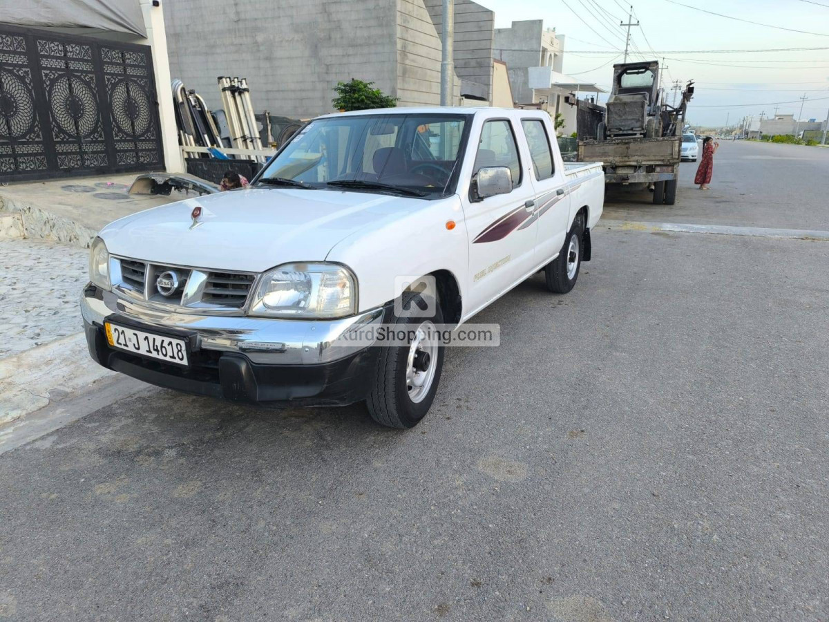 نیسان دەبڵ مۆدێل 2009
