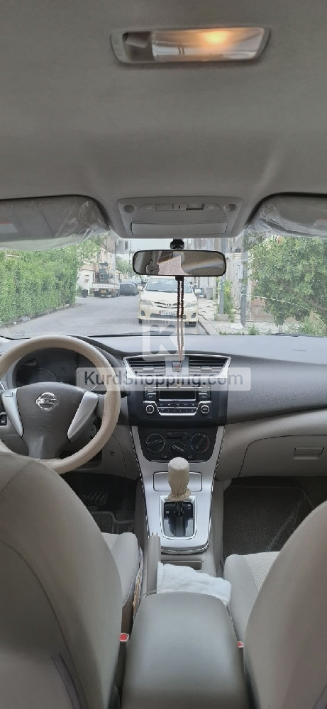 Nissan Sentra 2018