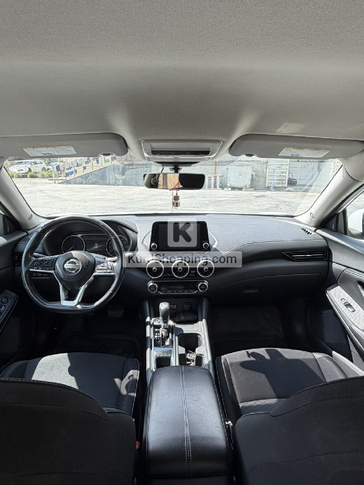 Nissan Sentra 2020