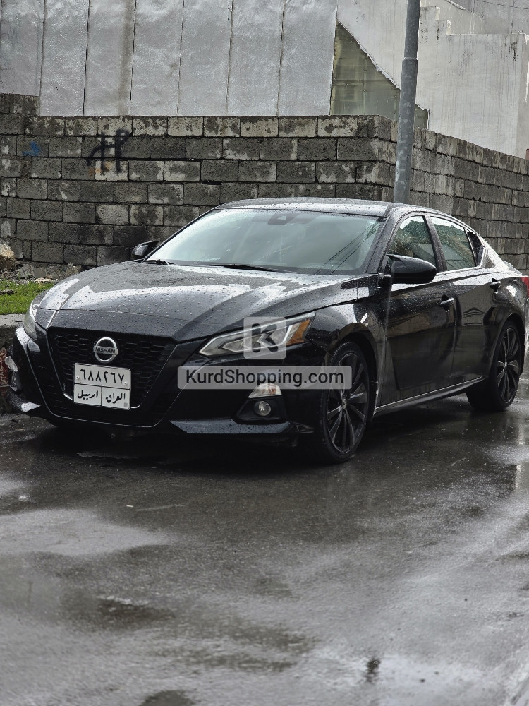 Nissan Altima 2020