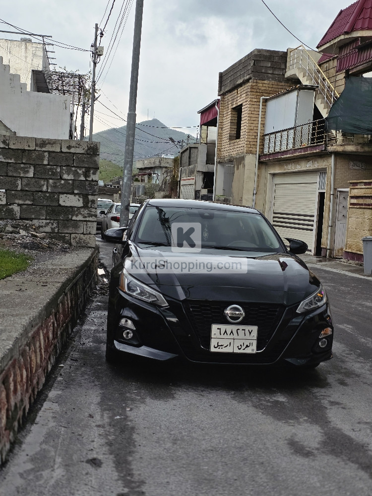 Nissan Altima 2020