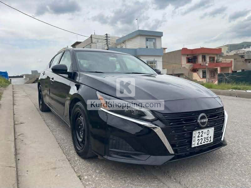 Nissan Altima 2023