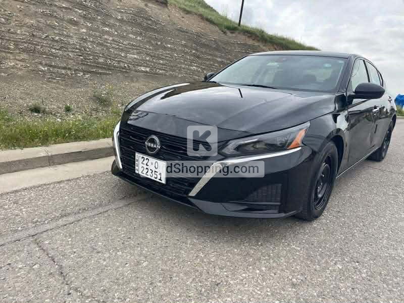 Nissan Altima 2023