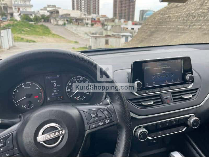 Nissan Altima 2023