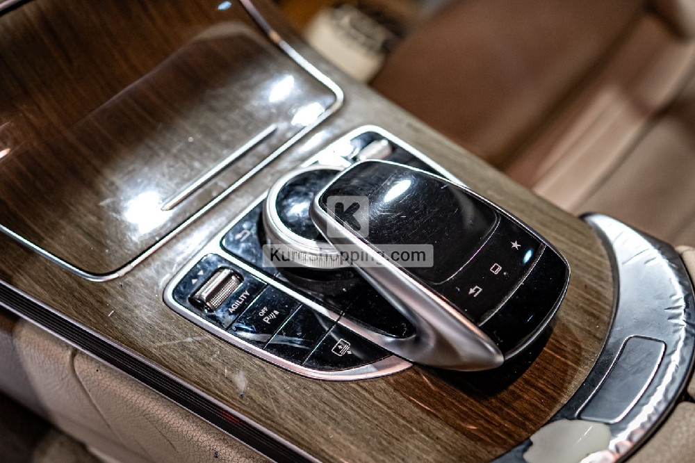 Mercedes Benz E-Class 2015
