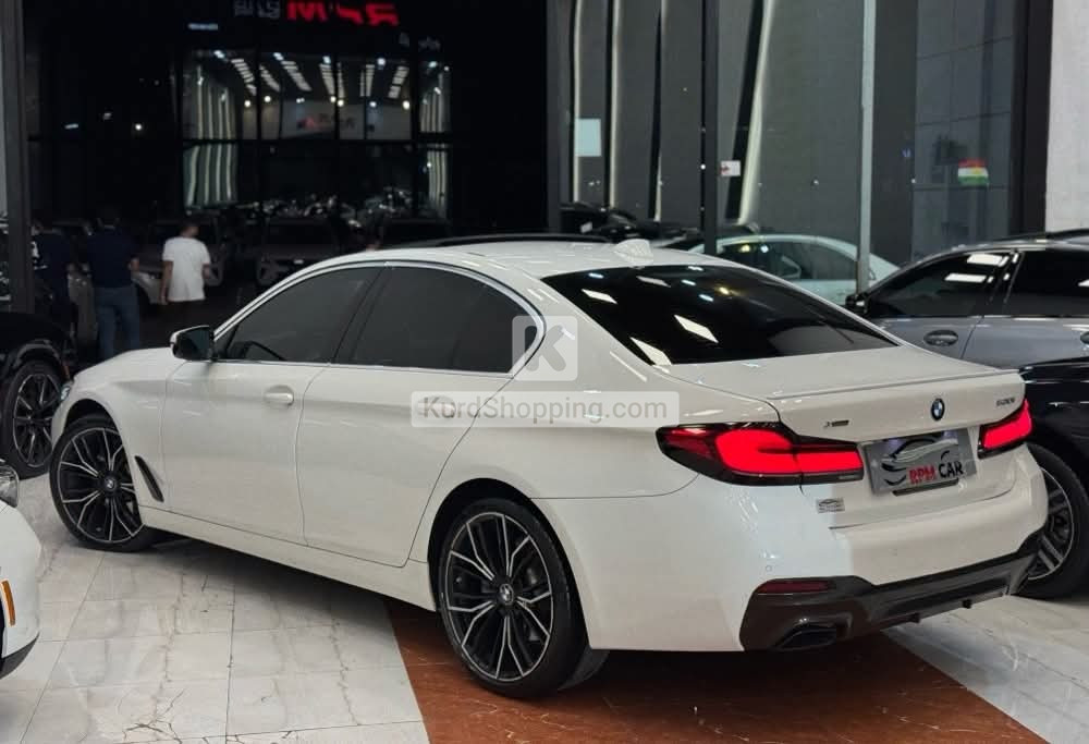 BMW 5 Series 2021