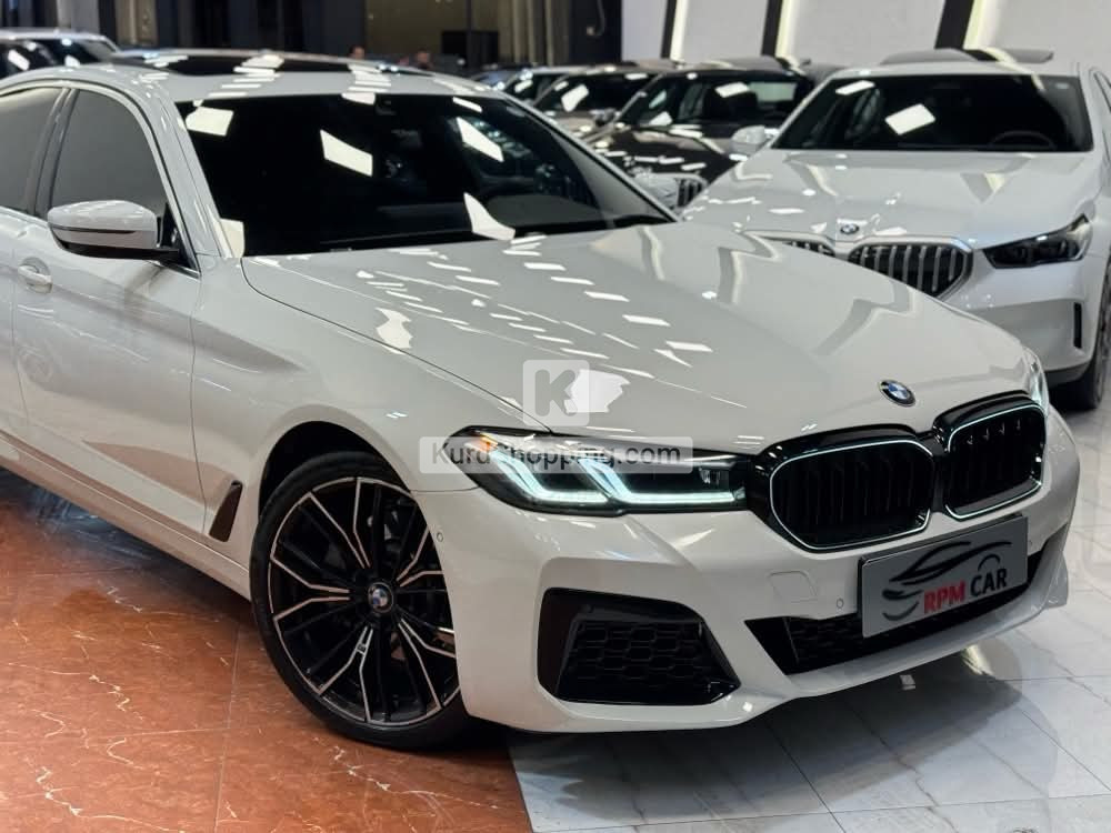 BMW 5 Series 2021
