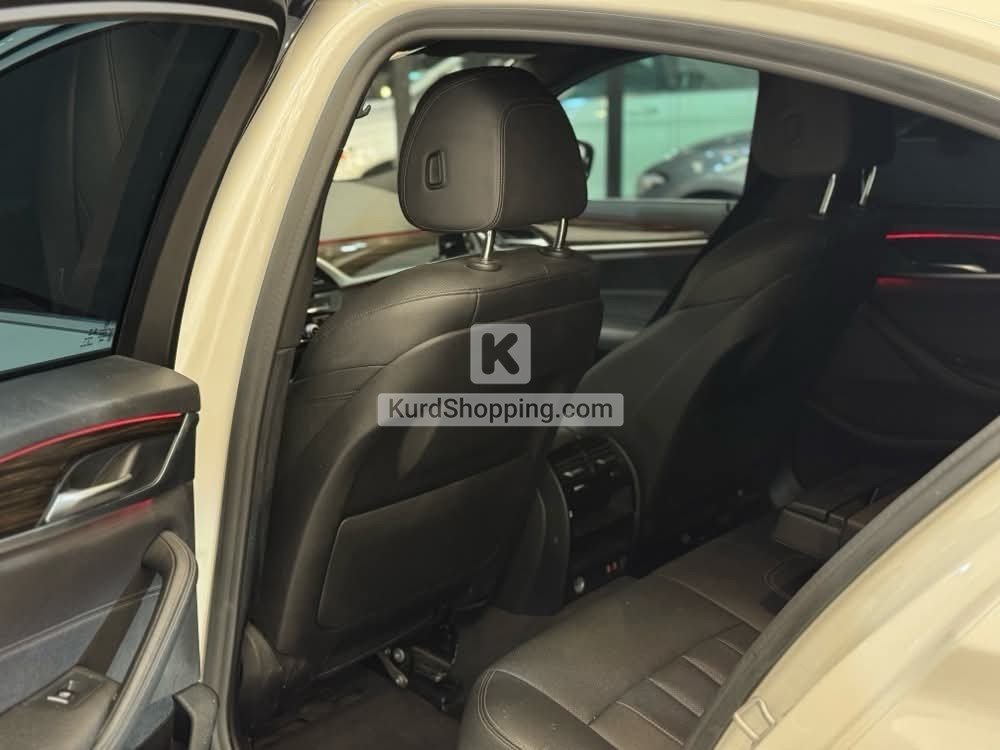 BMW 5 Series 2021