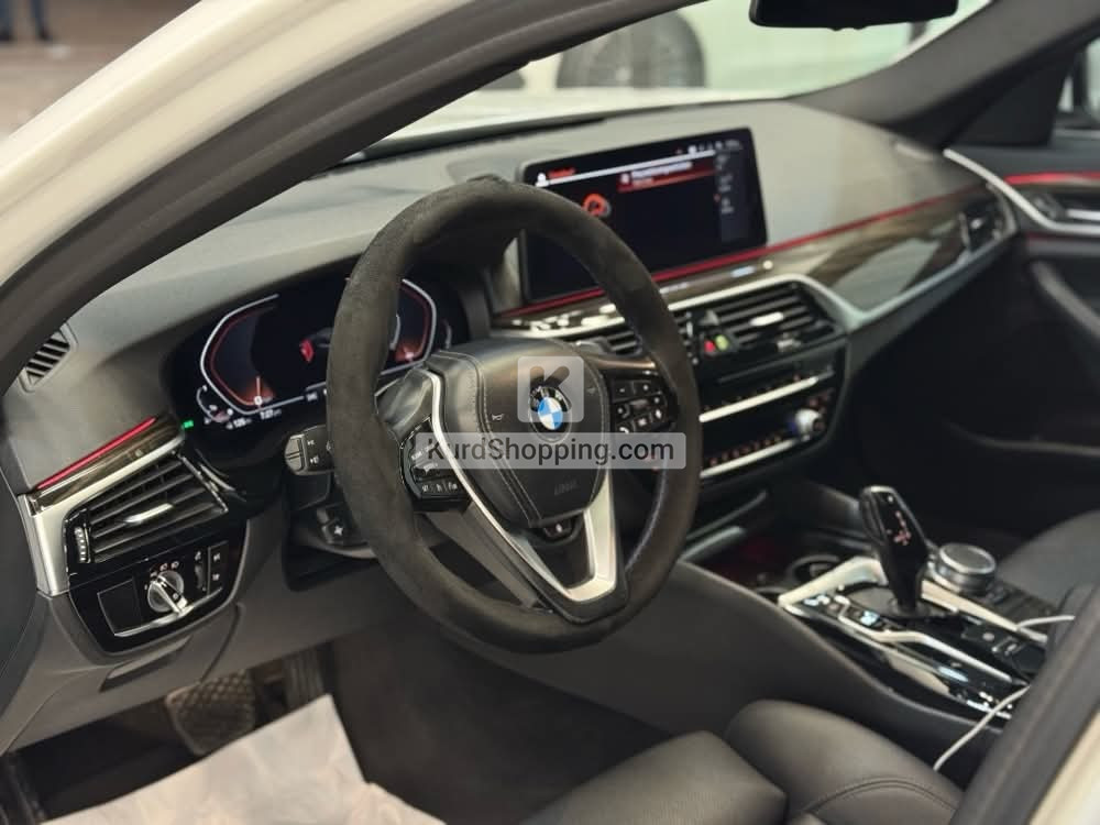 BMW 5 Series 2021