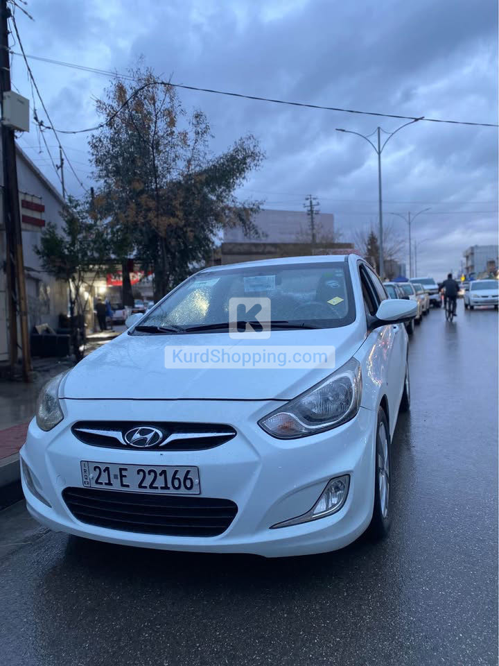 Hyundai Accent 2013