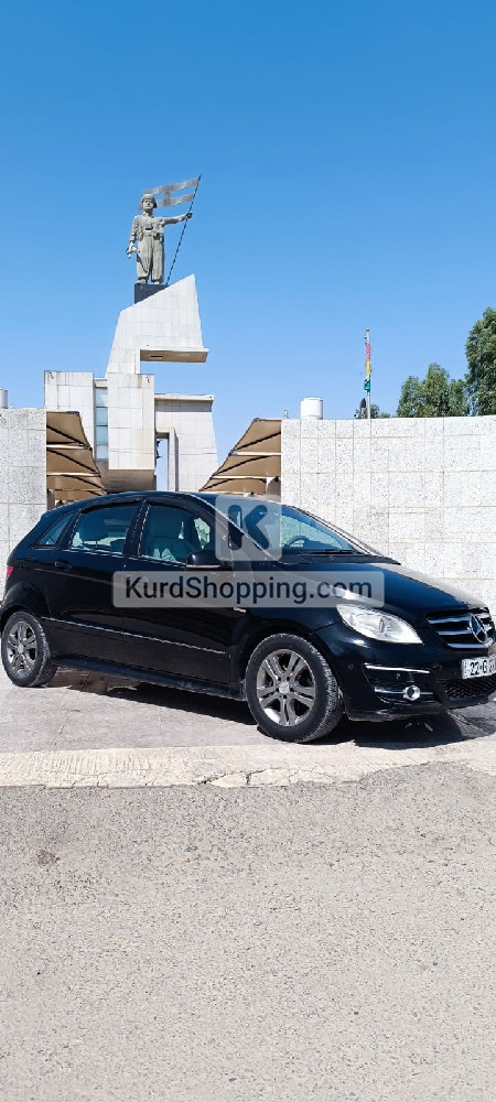 Mercedes Benz B-Class 2011