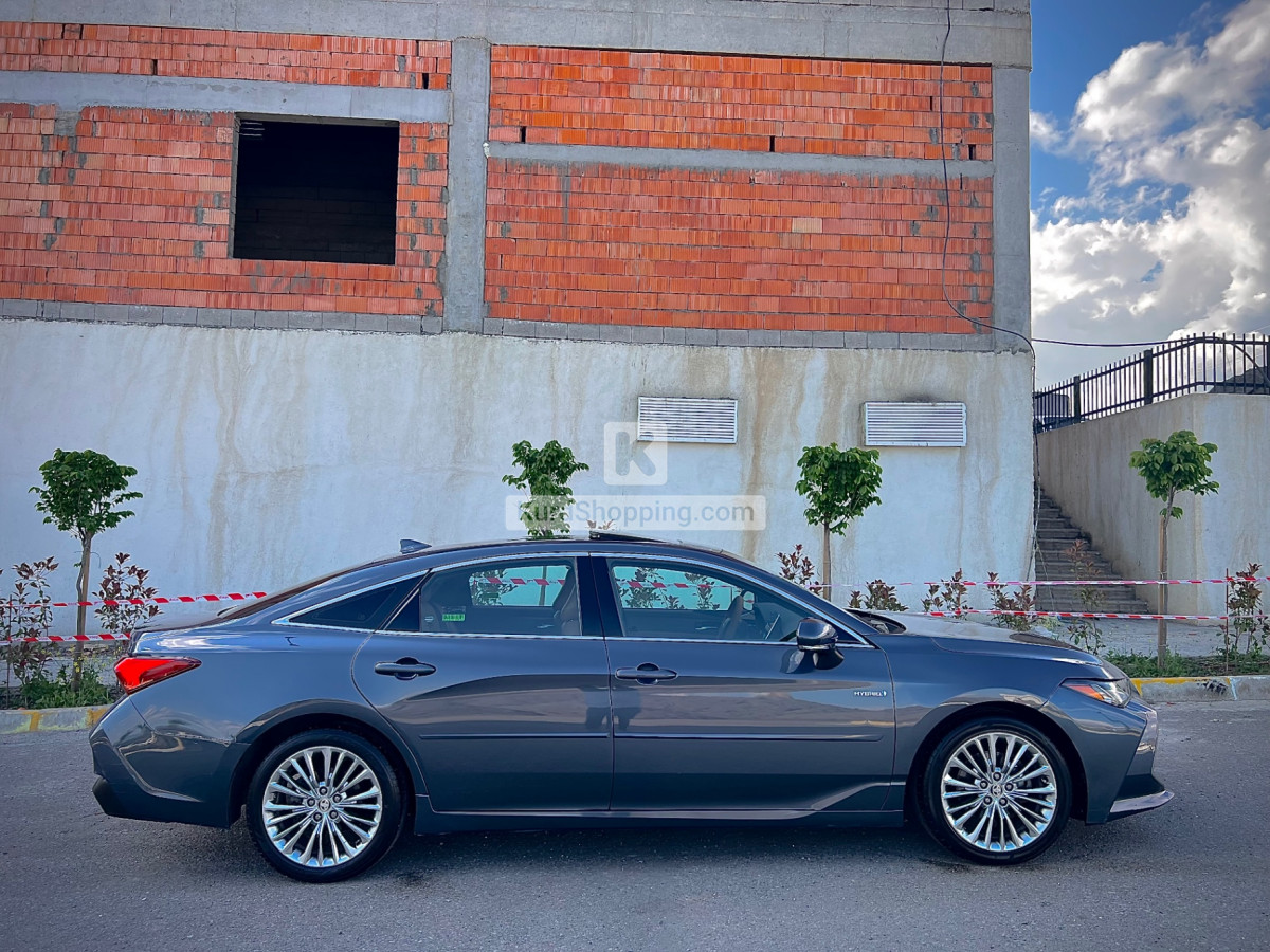 Toyota Avalon 2020