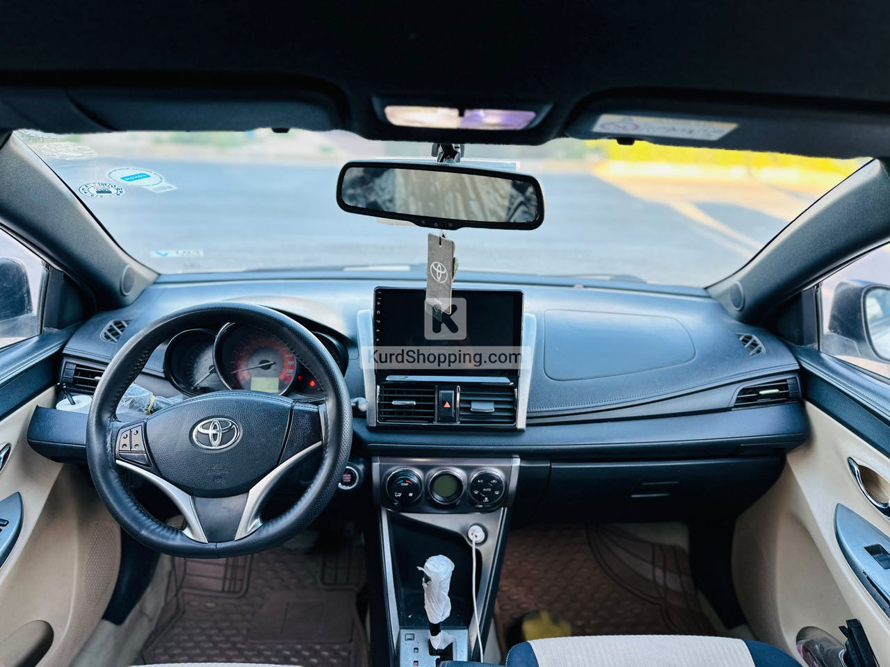 Toyota Yaris 2015