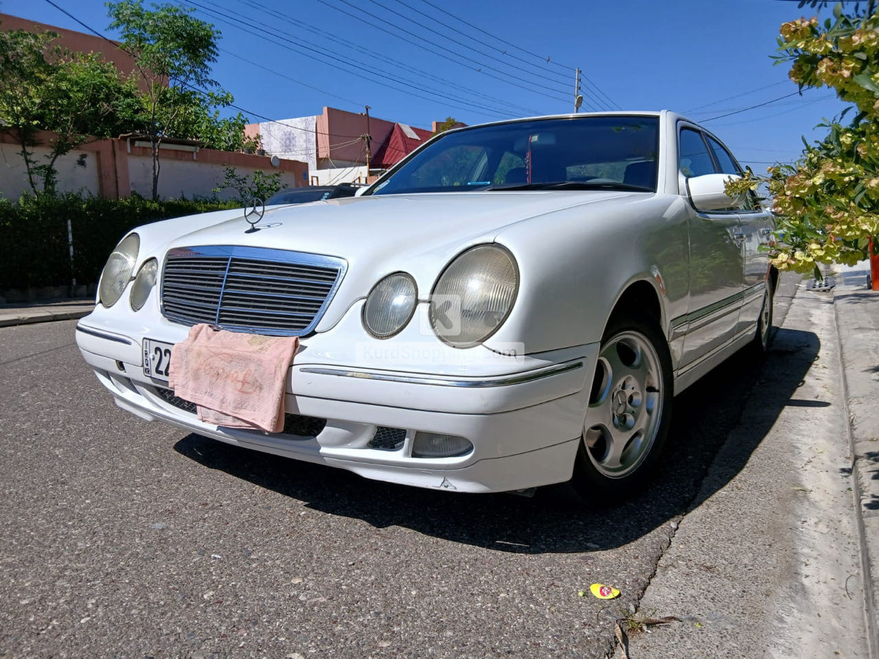 Mercedes Benz E-Class 1995