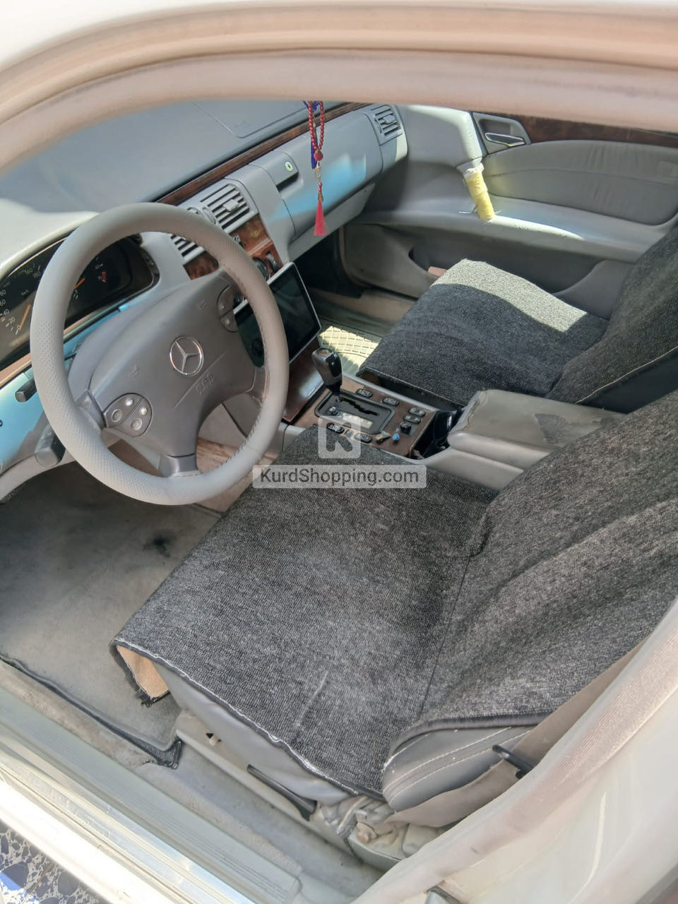 Mercedes Benz E-Class 1995