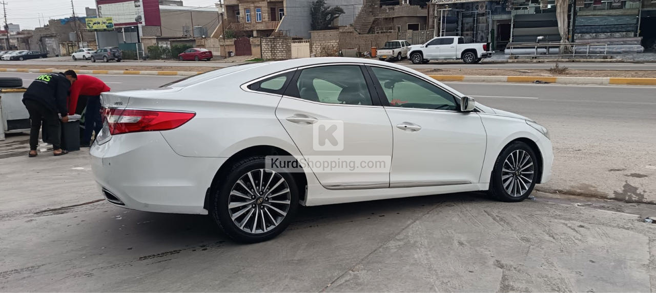 Hyundai Azera  2013