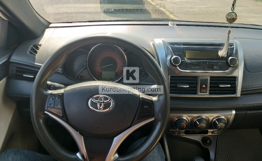 Toyota Yaris 2015