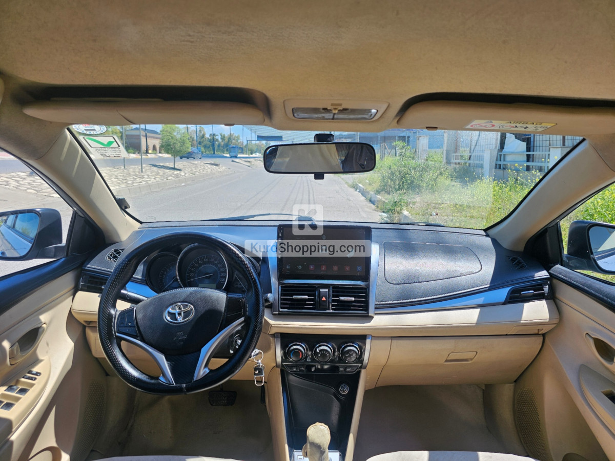 Toyota Yaris 2015