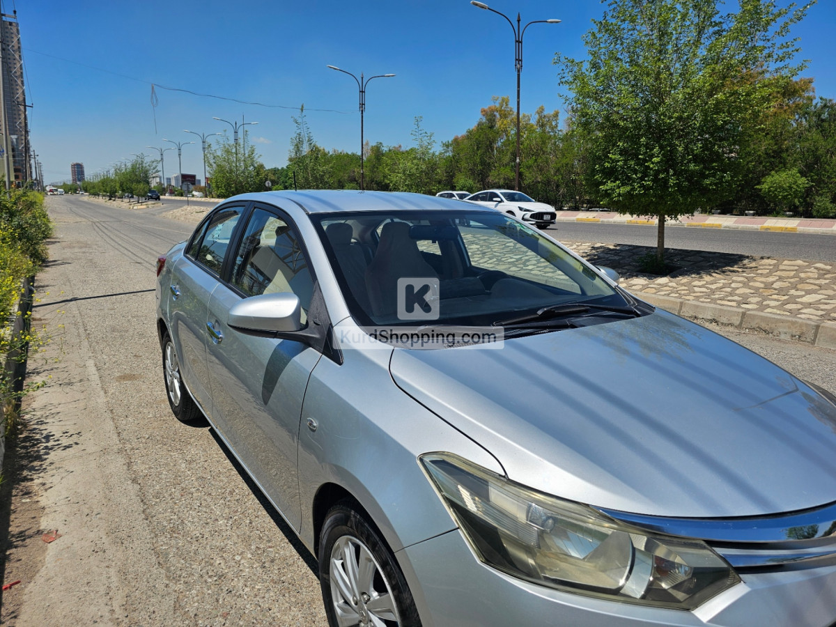 Toyota Yaris 2015