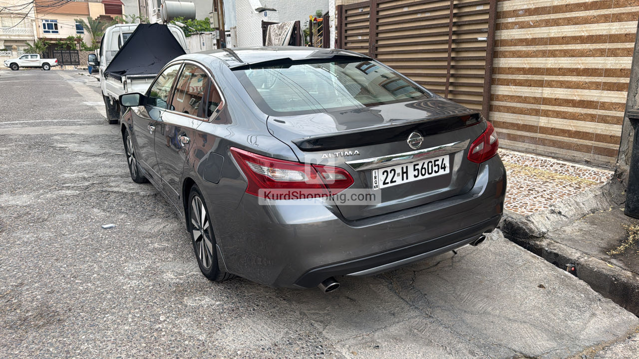 Nissan Altima 2018