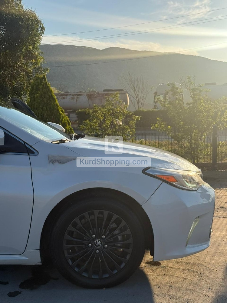 Toyota Avalon 2015