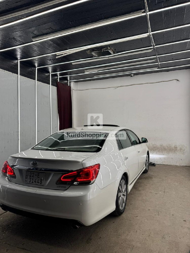 Toyota Avalon 2012