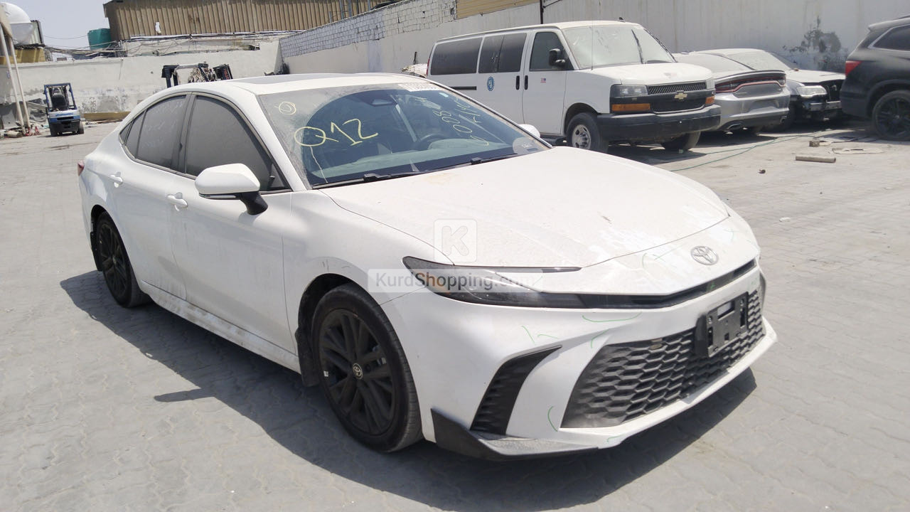 Toyota Camry 2025