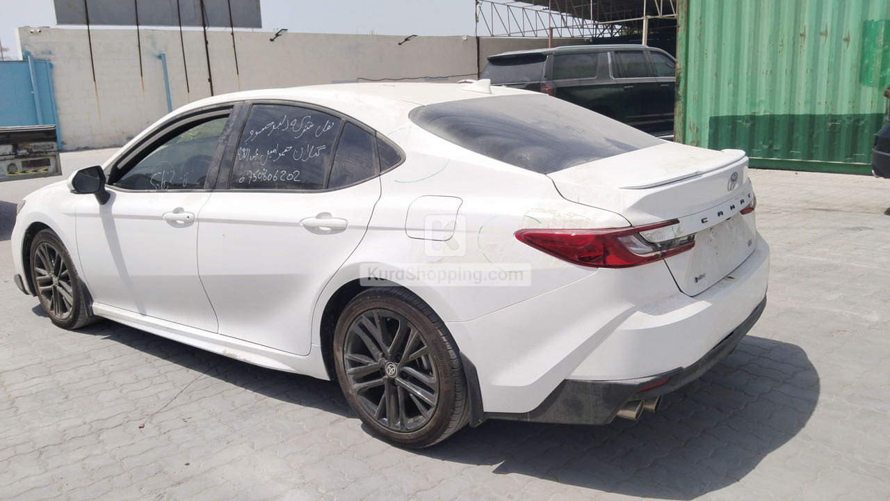 Toyota Camry 2025