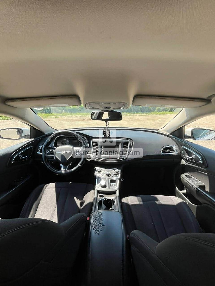 Chrysler 200C 2015