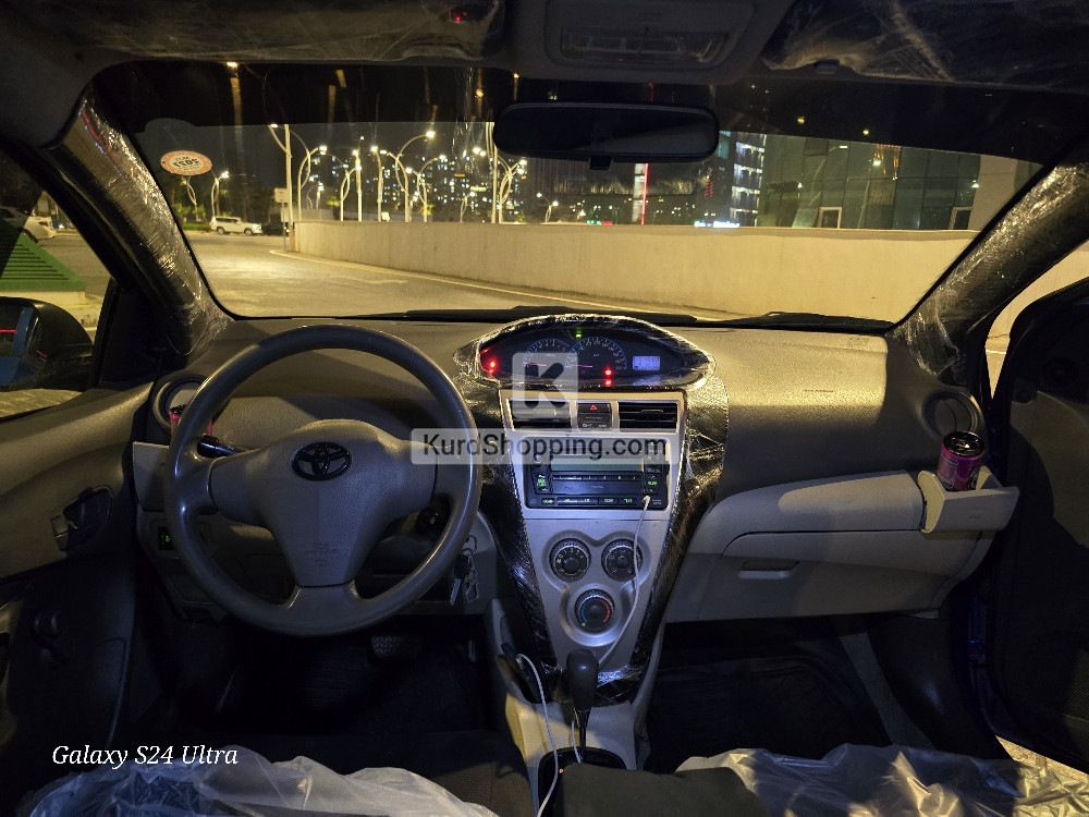 Toyota Yaris 2012