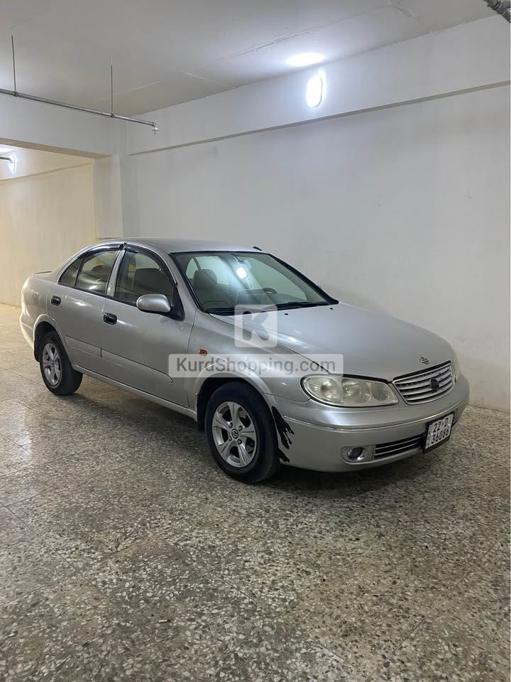 Nissan Sunny 2005