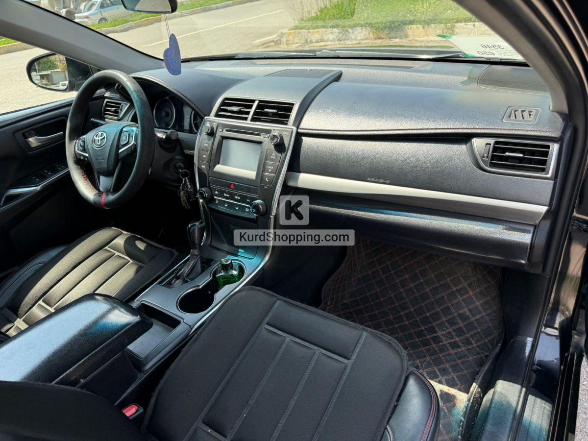 Toyota Camry 2016