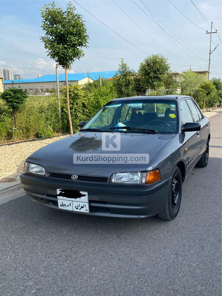 Mazda 323 1993
