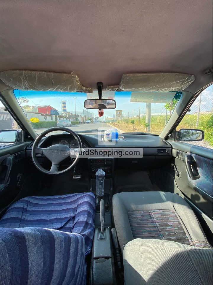 Mazda 323 1993