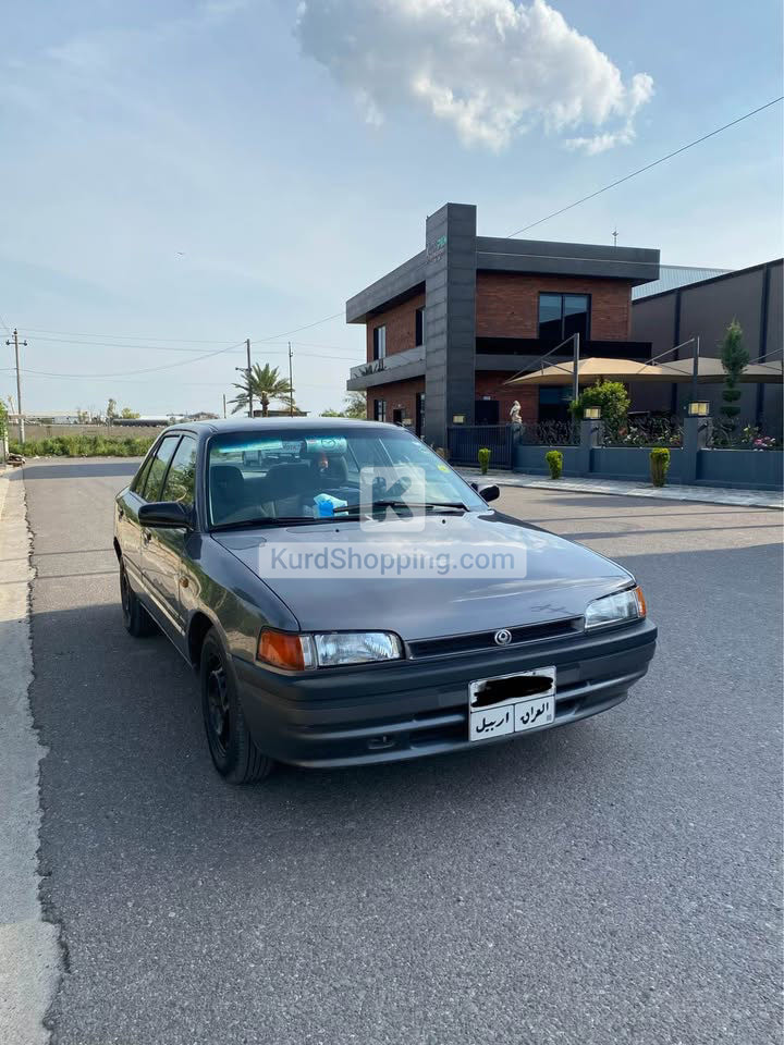 Mazda 323 1993