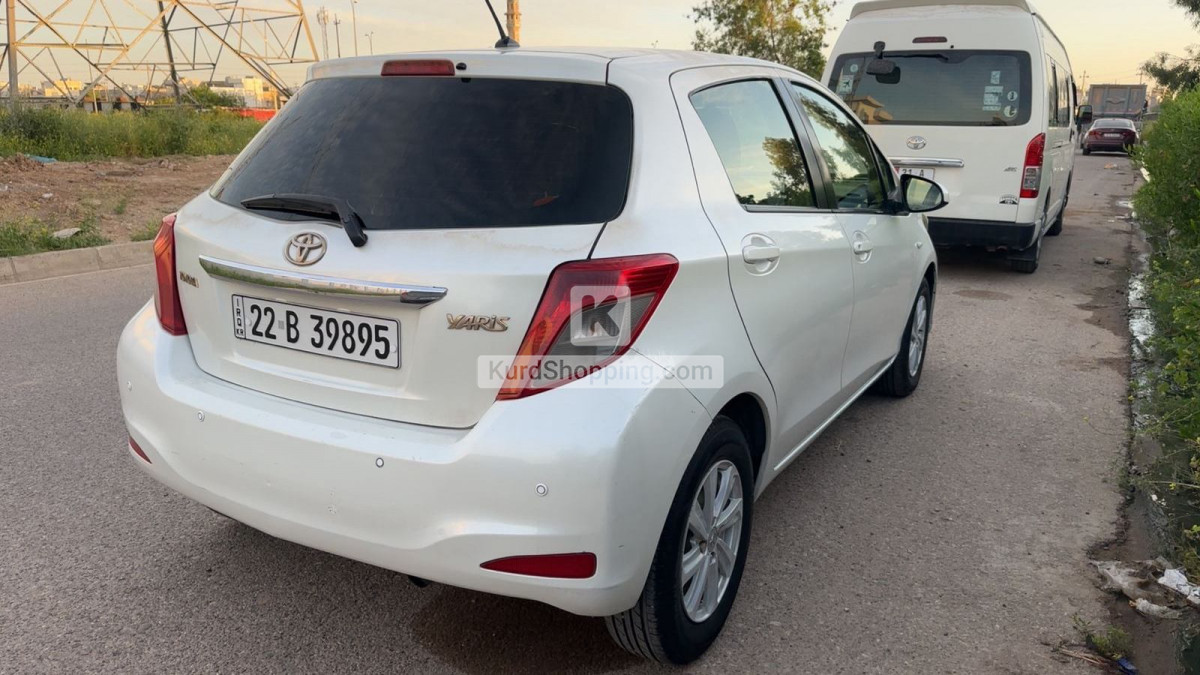 Toyota Yaris 2012